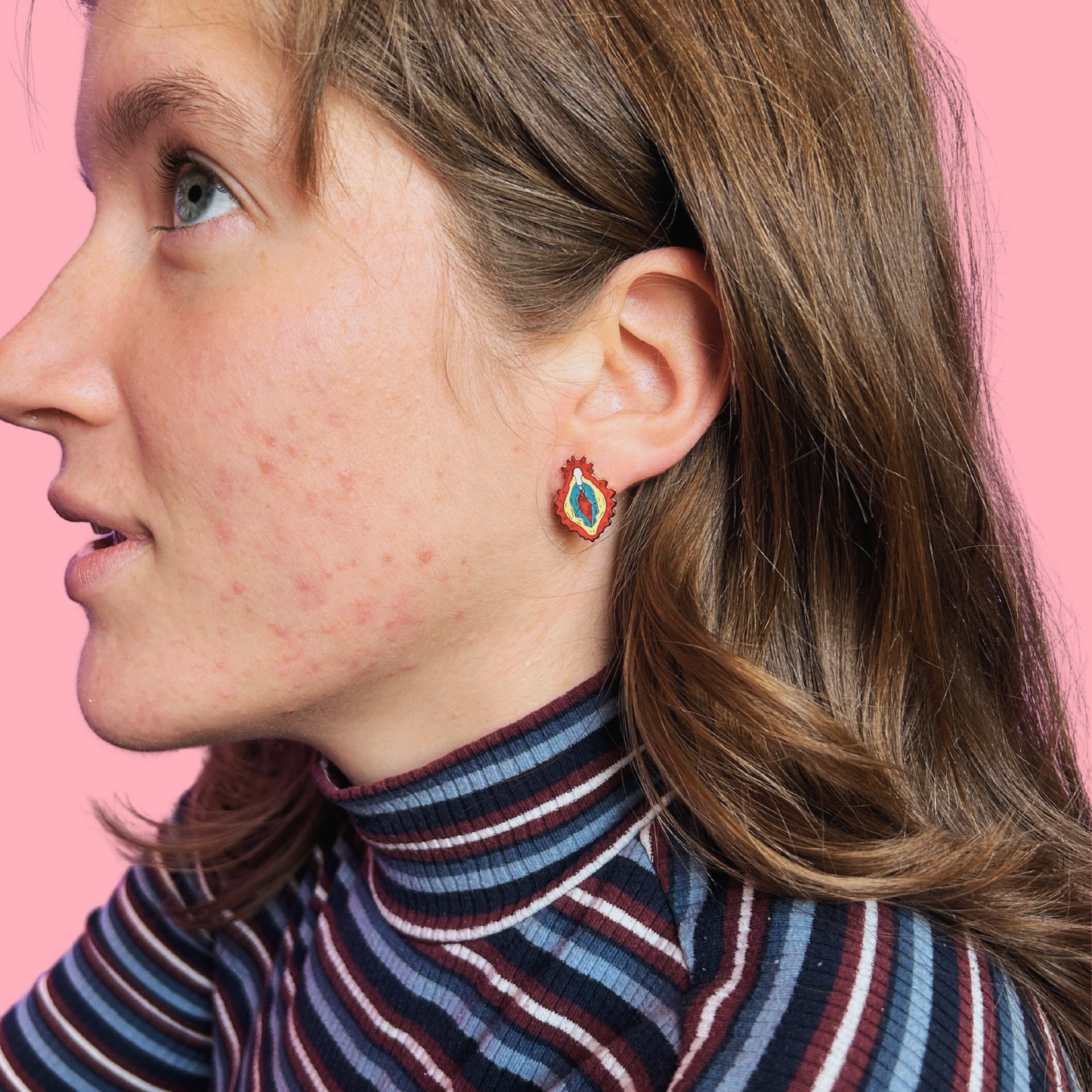 Vulva Mary Gold Enamel Earrings