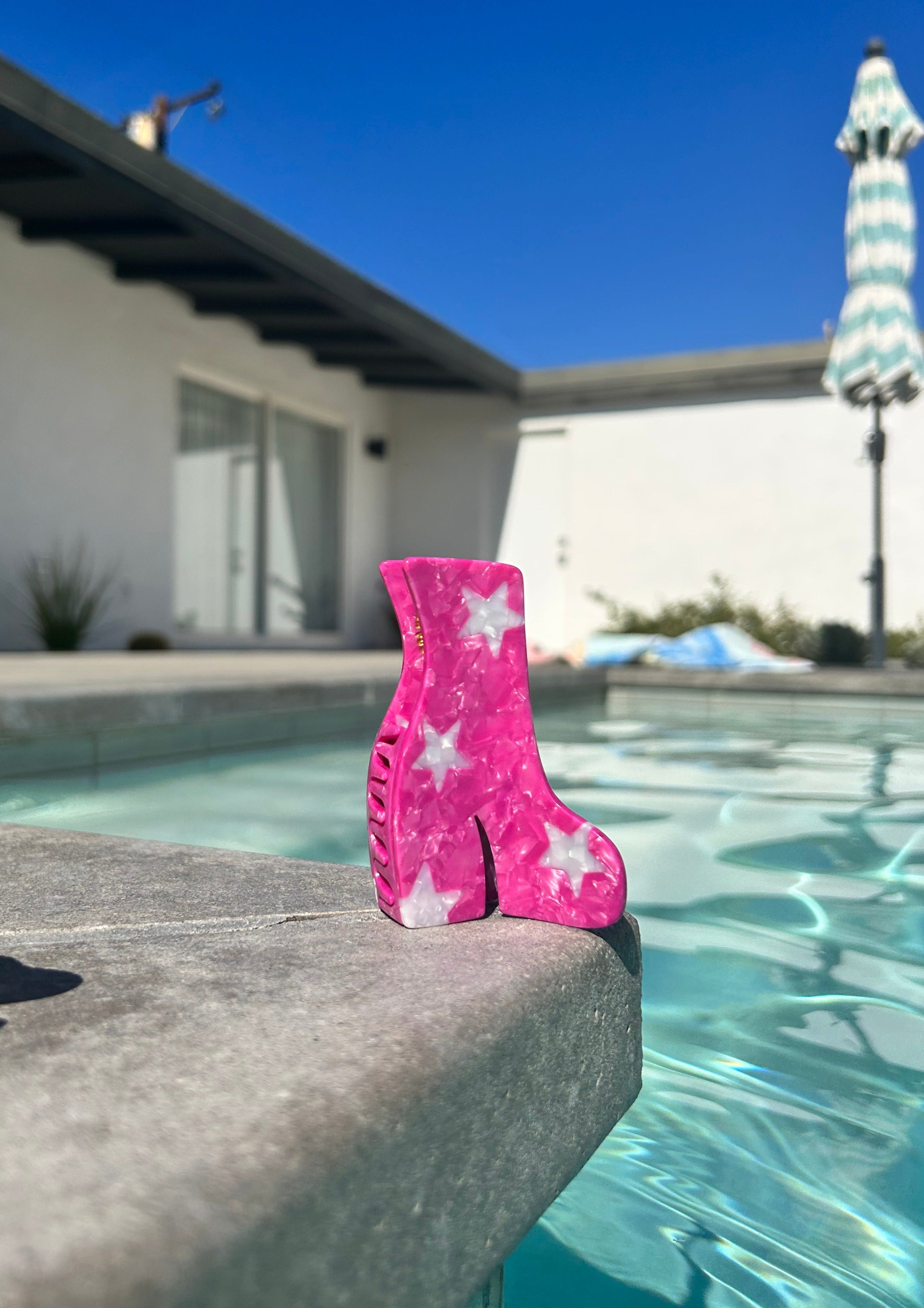 Boots The House Down Hair Claw The Peach Fuzz