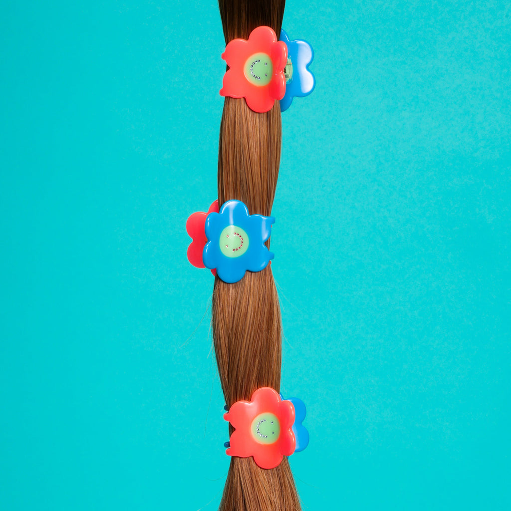 Mini Smiley Flower Hair Claw