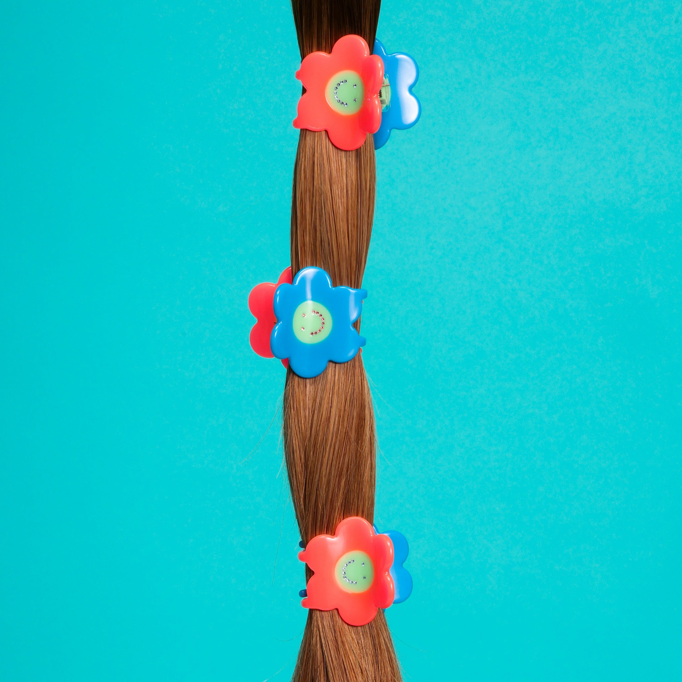 Mini Smiley Flower Hair Claw