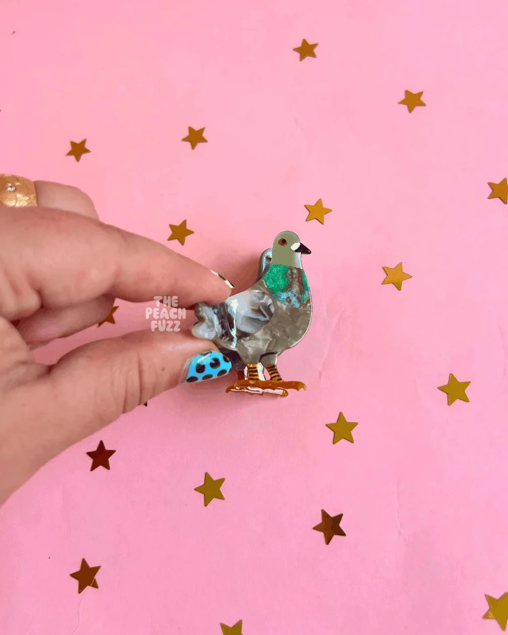 Mini Pigeon Hair Claw - The Peach Fuzz