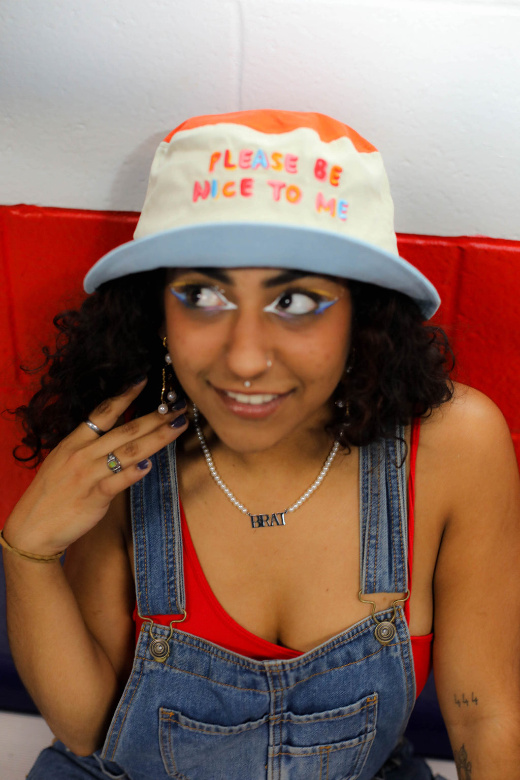 Brat Pearl Necklace - The Peach Fuzz