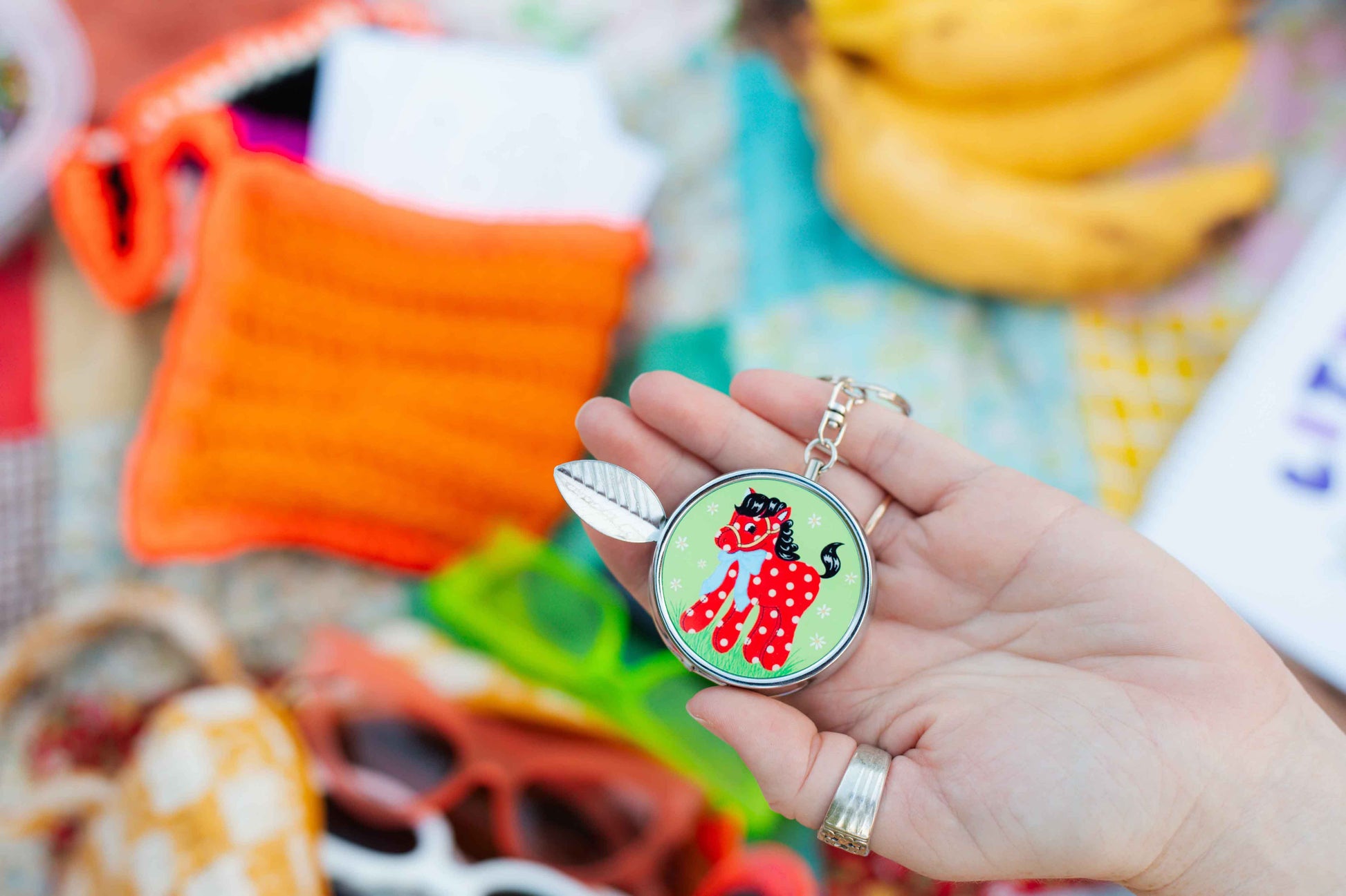 Pony Ash Tray Keychain