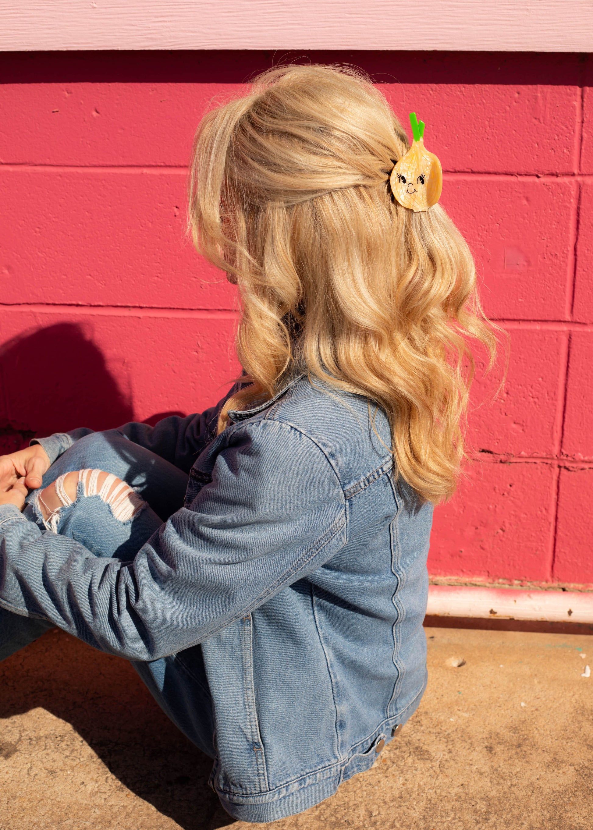 Sweet Onion Hair Claw