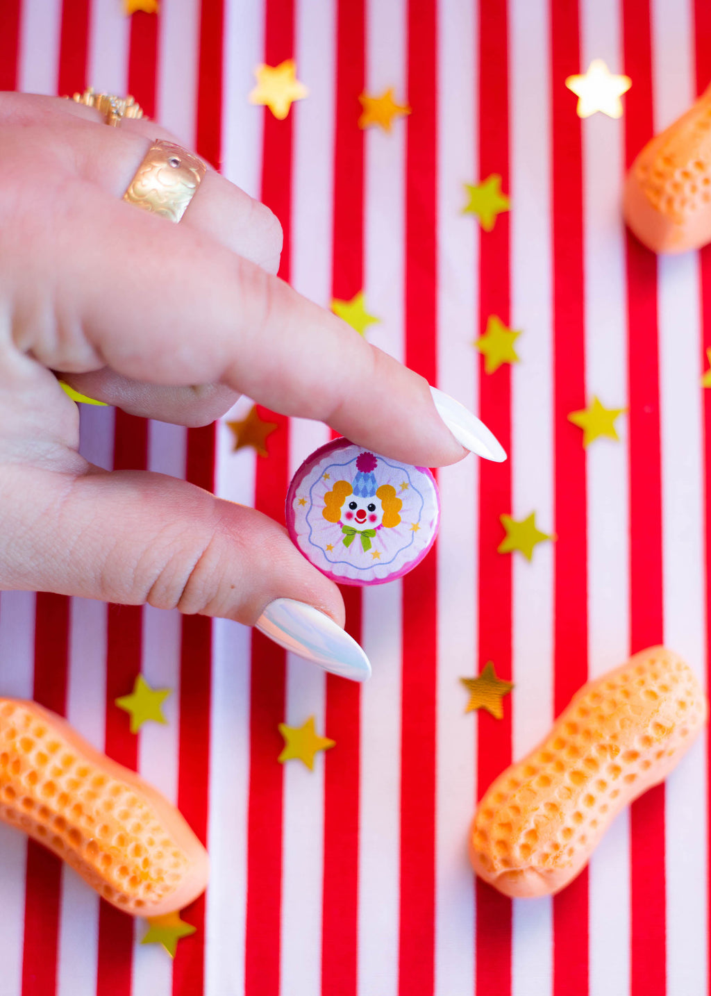 Clown Button - The Peach Fuzz