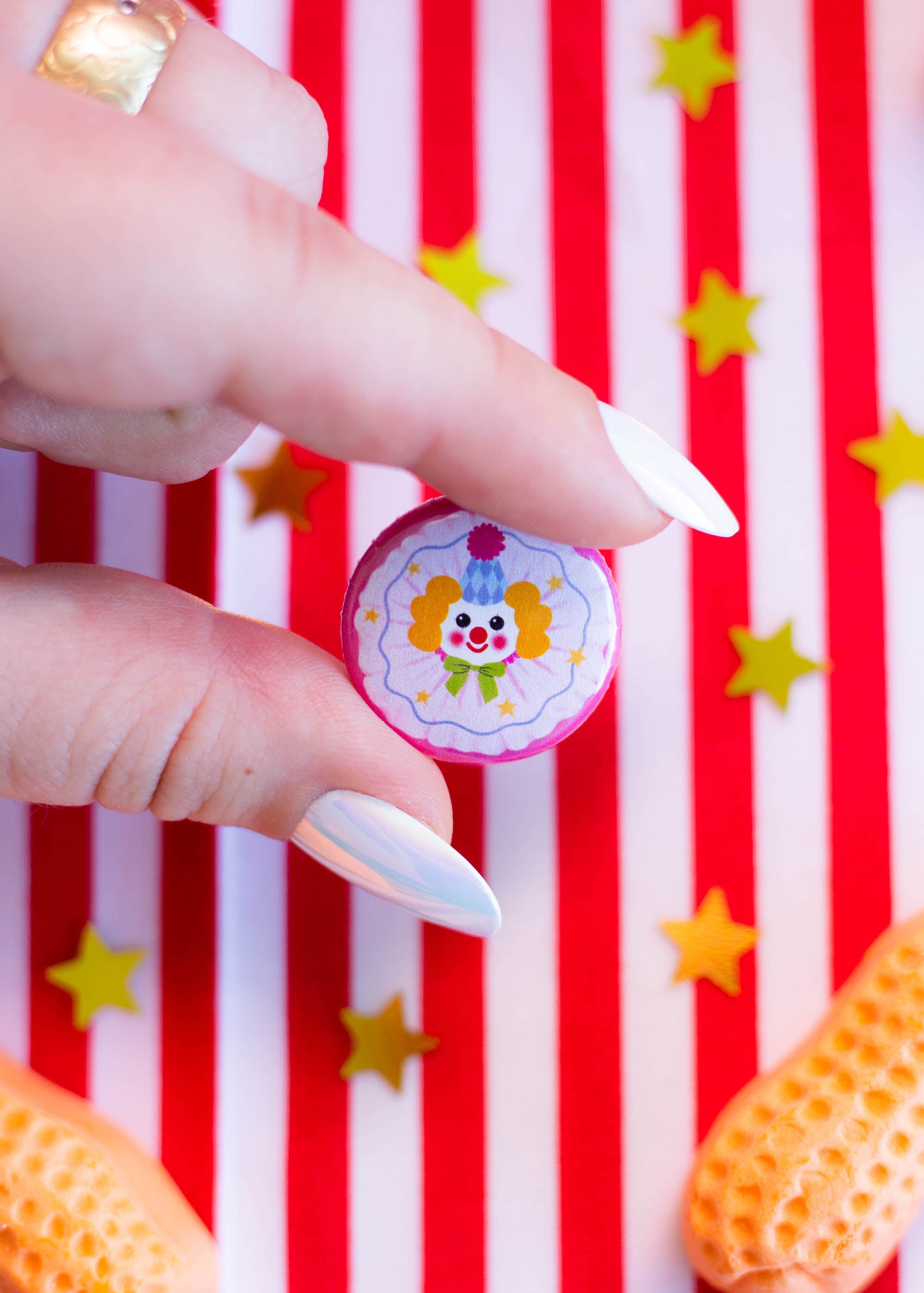 Clown Button - The Peach Fuzz