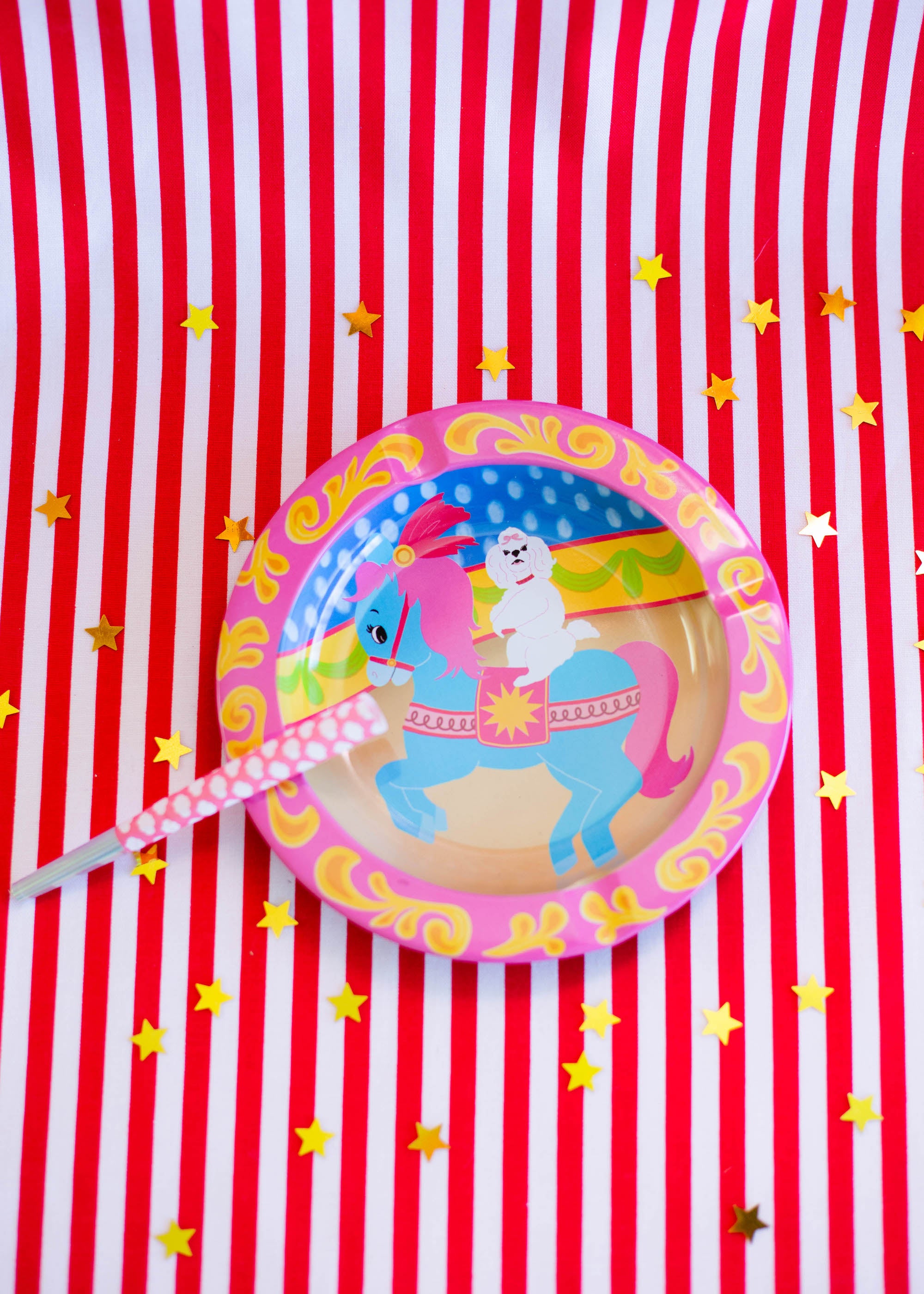 Dog & Pony Show Metal Ash Tray
