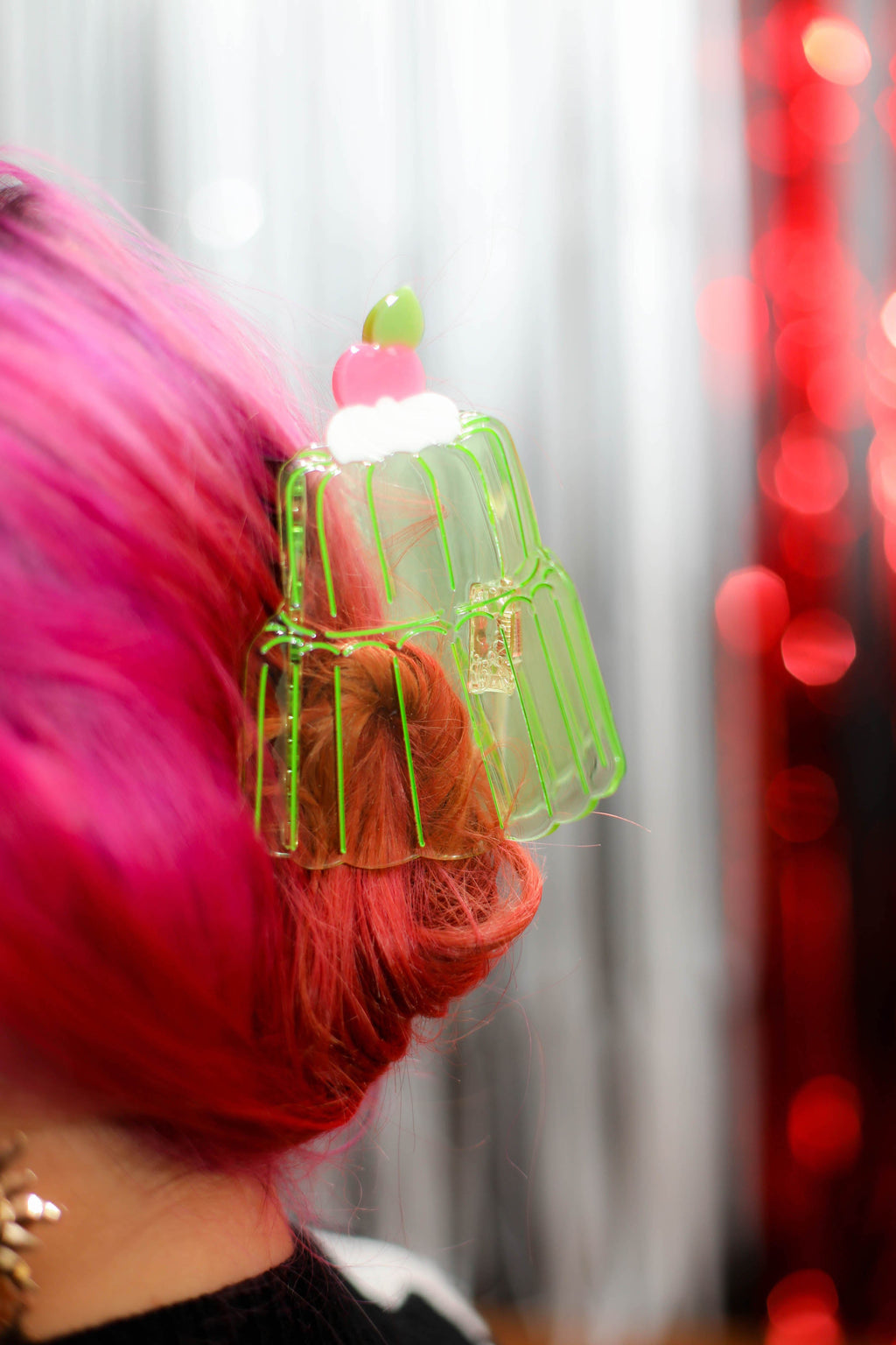 Jello Cake Hair Claw