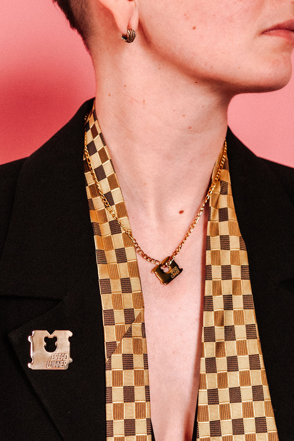 Bread Winner Necklace - The Peach Fuzz