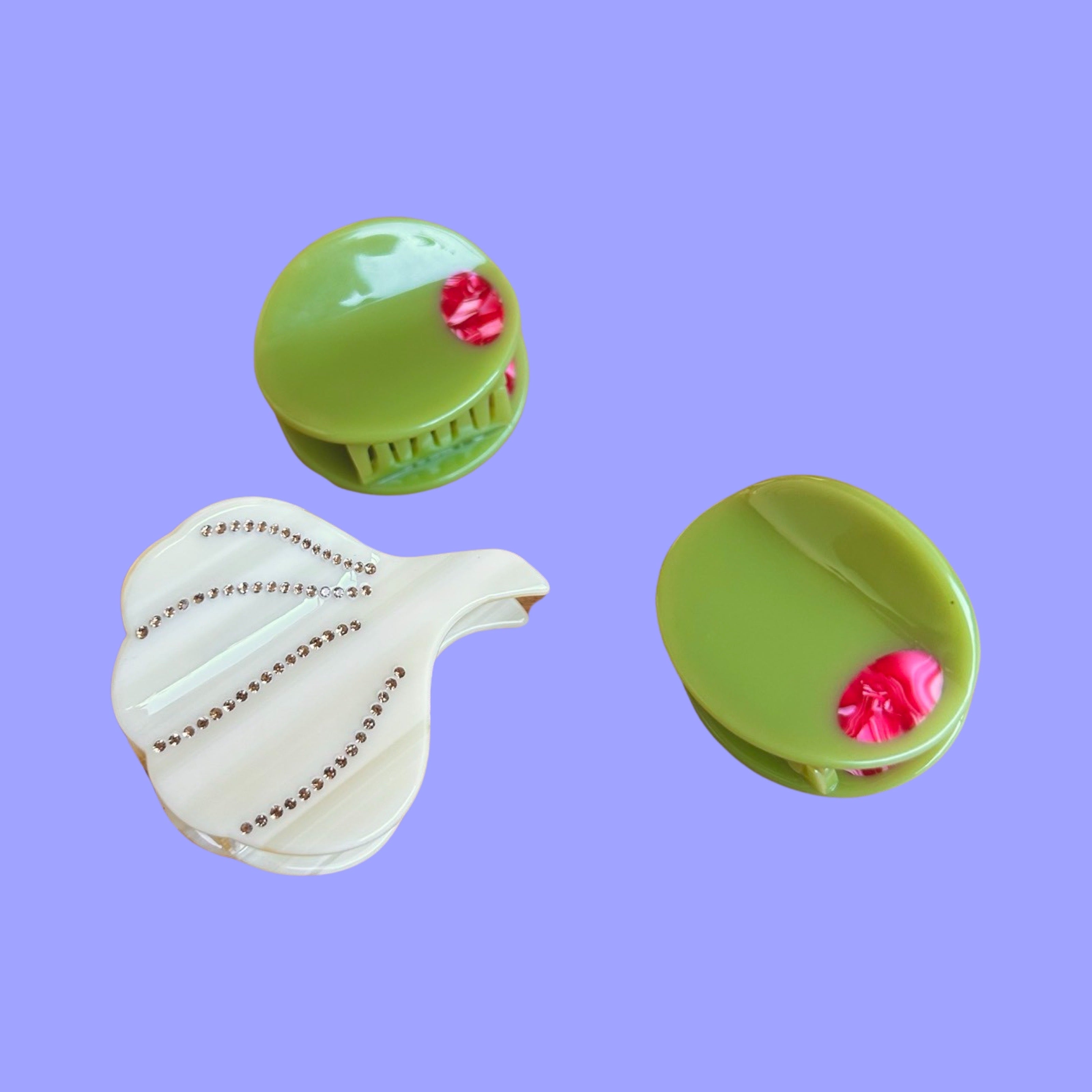 Mini Stuffed Olive Hair Claw