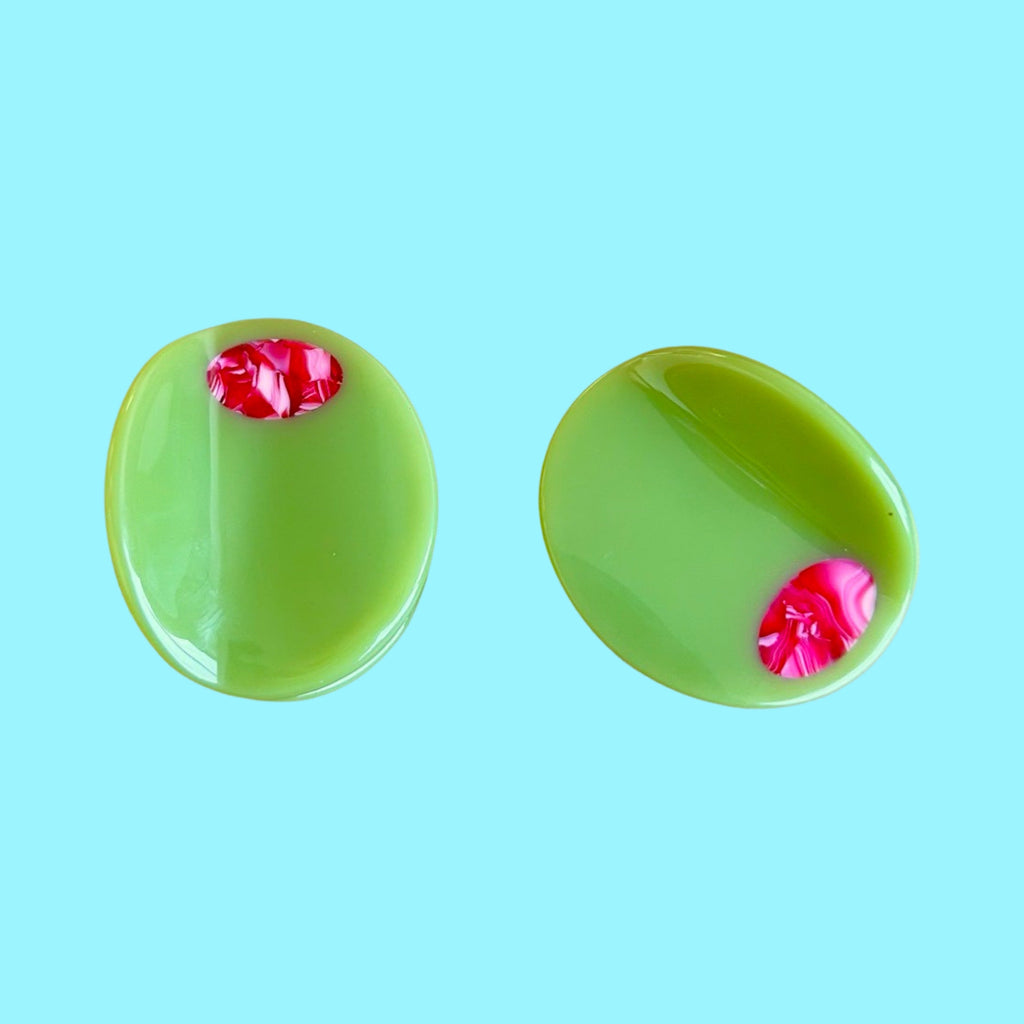 Mini Stuffed Olive Hair Claw