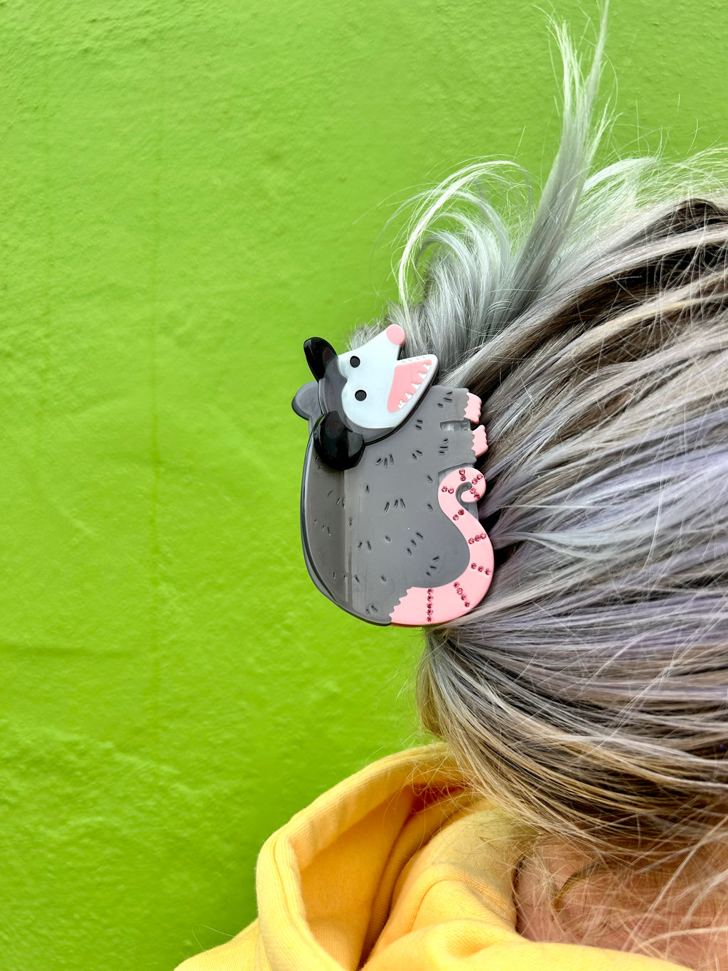 Possum Hair Claw