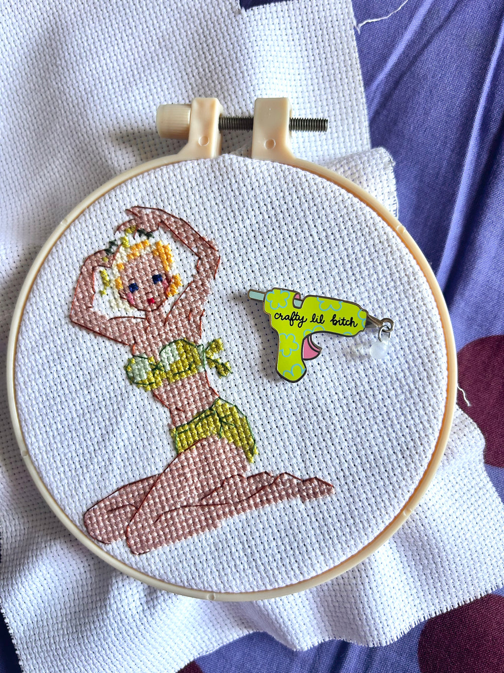 Crafty Lil Bitch Needle Minder