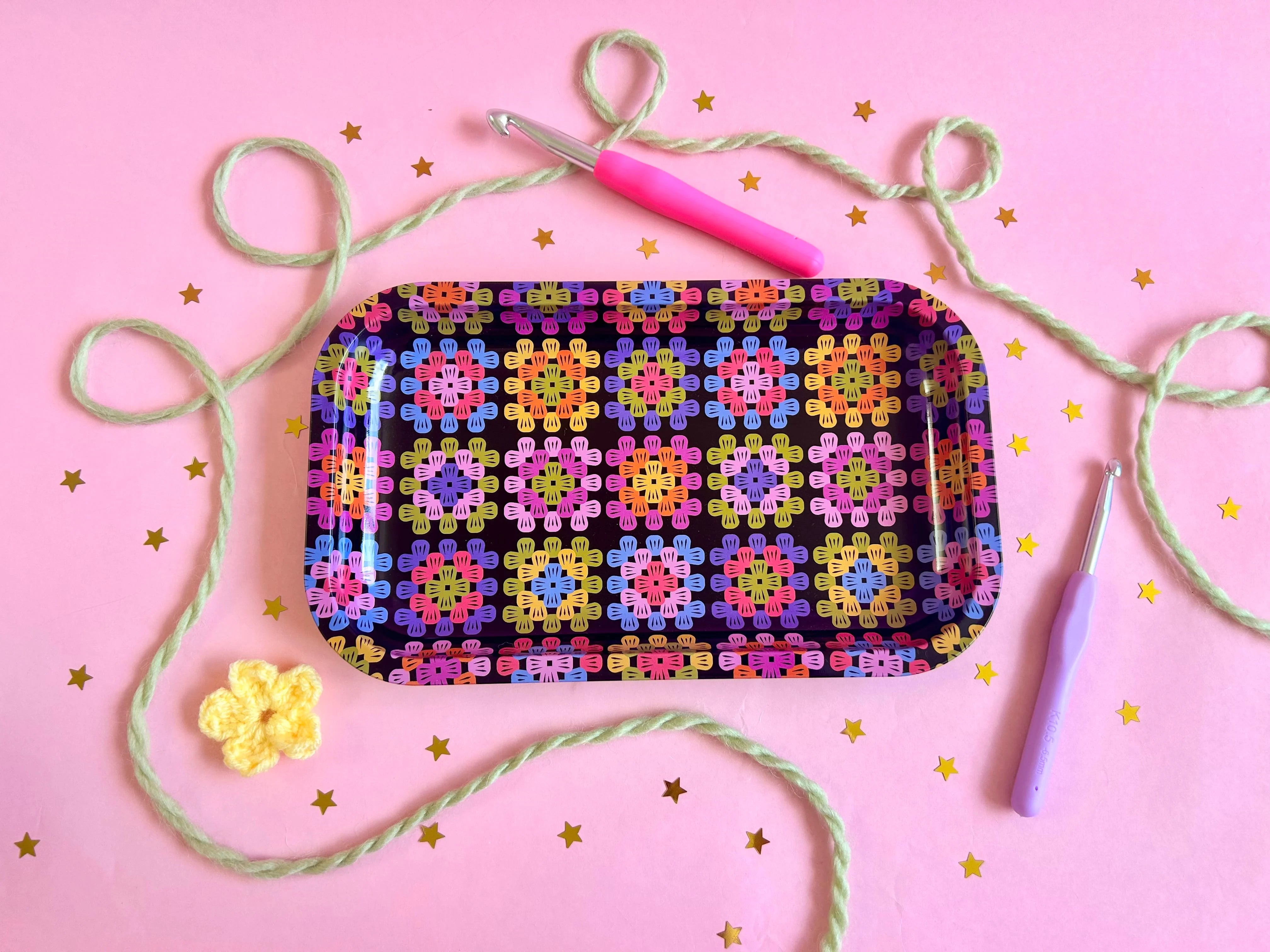 Large Granny Square Tray - The Peach Fuzz