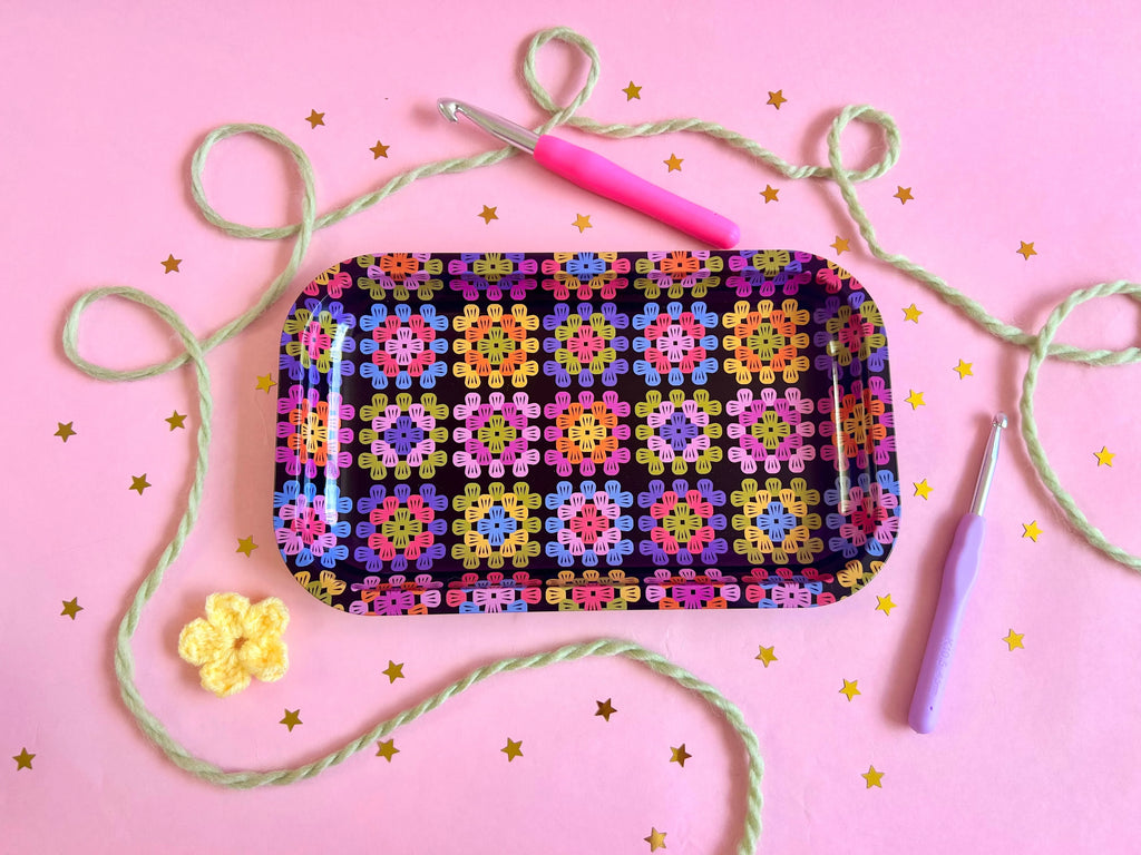 Large Granny Square Tray - The Peach Fuzz