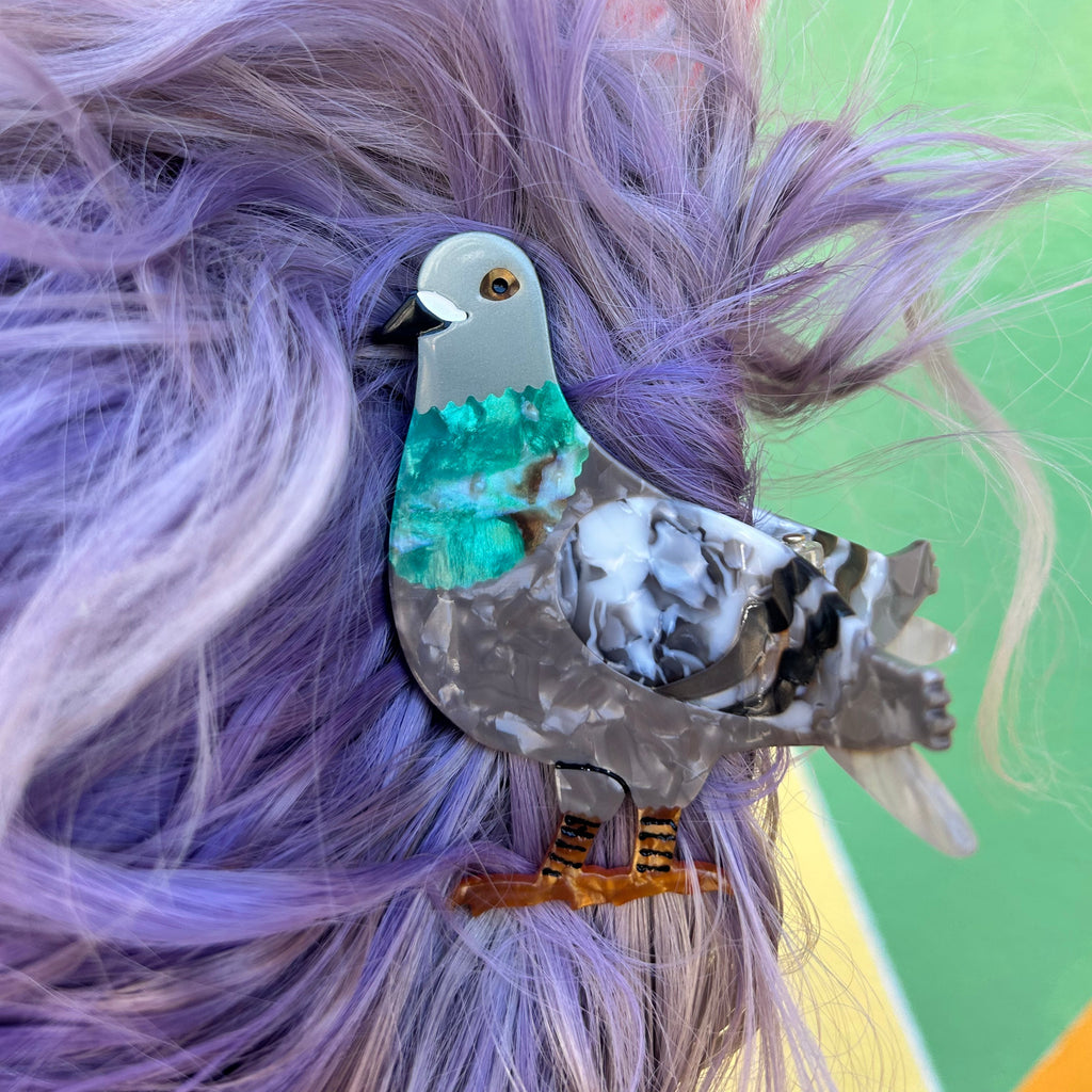 Pigeon Hair Claw