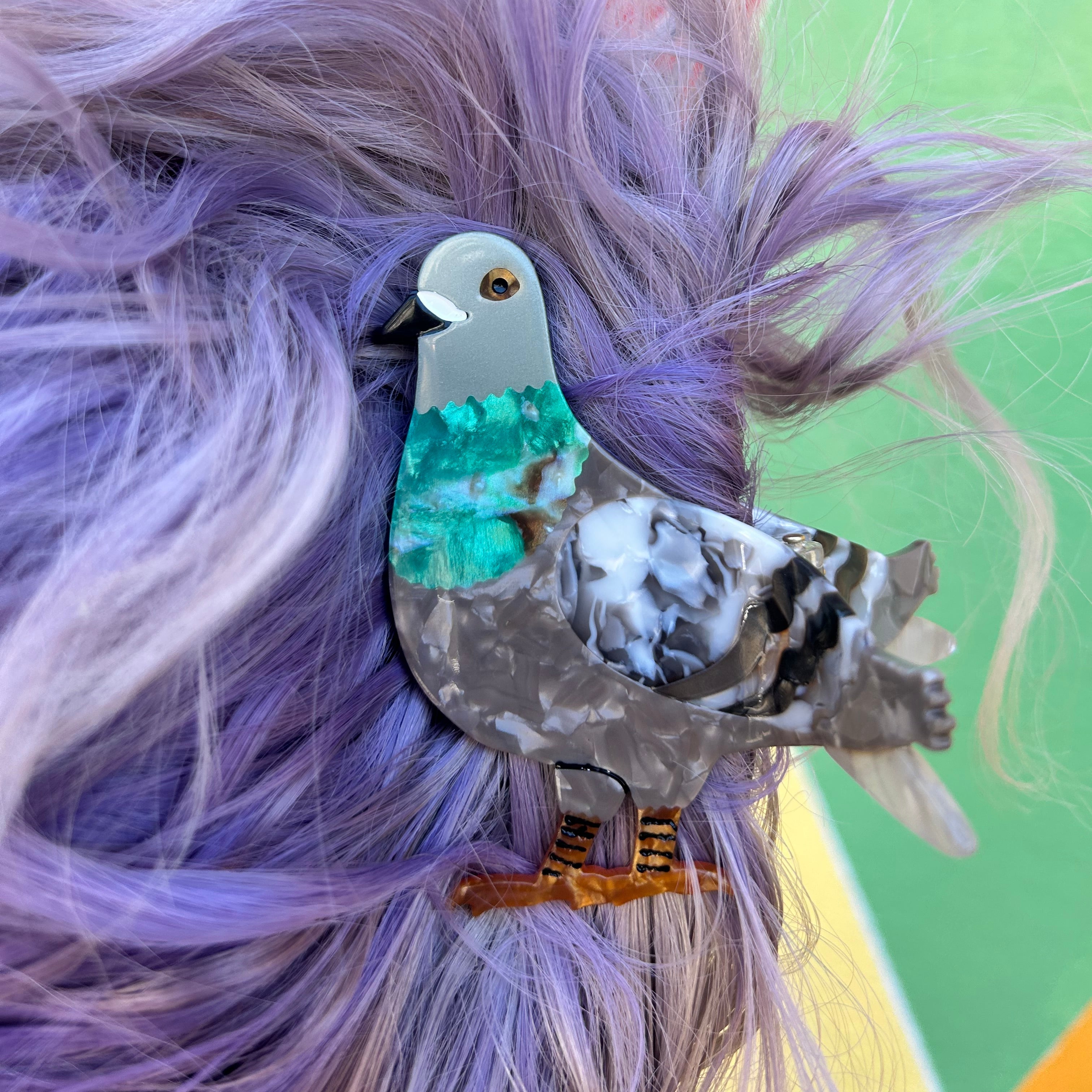 Pigeon Hair Claw