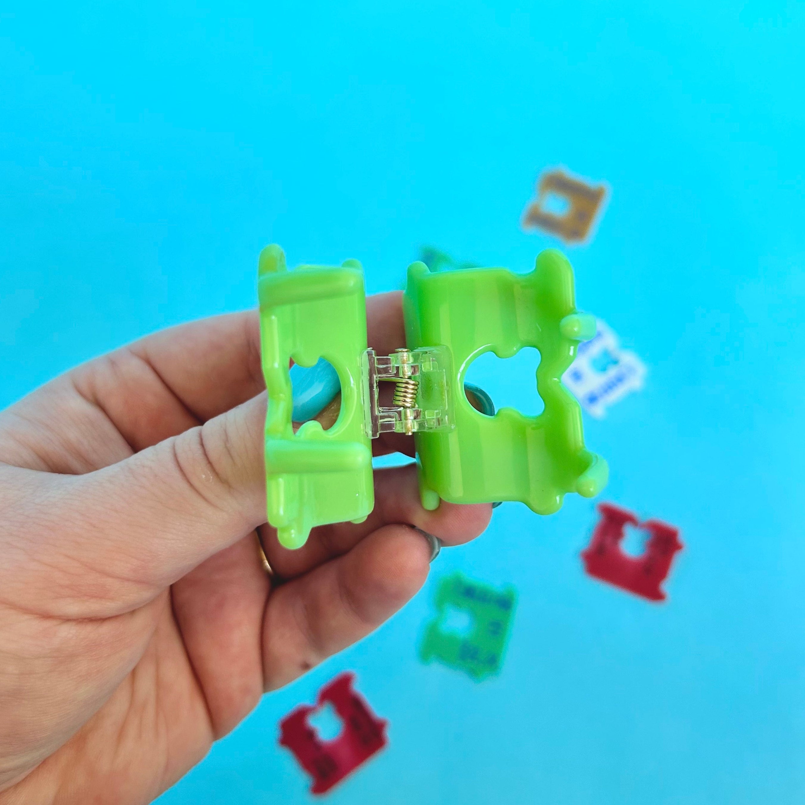 Mini Bread Clip Hair Claw