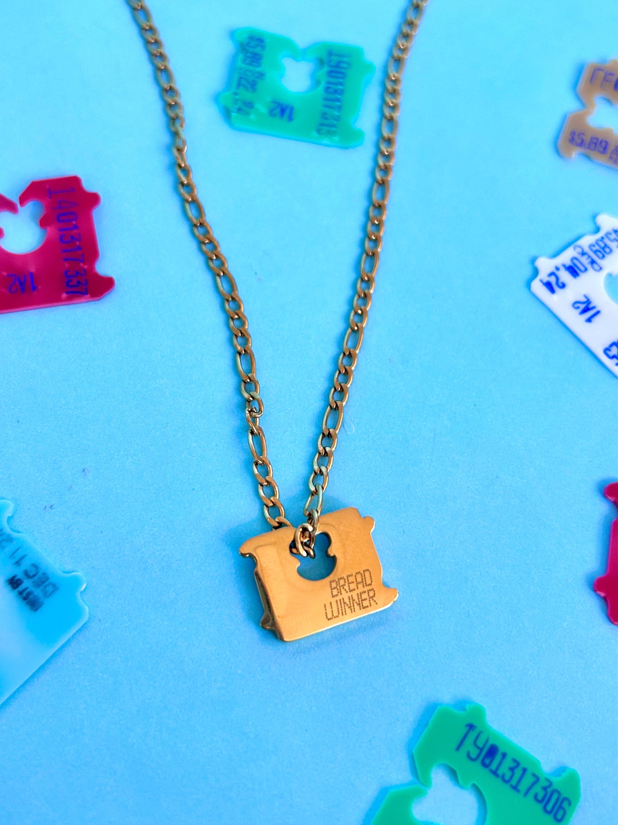 Bread Winner Necklace - The Peach Fuzz