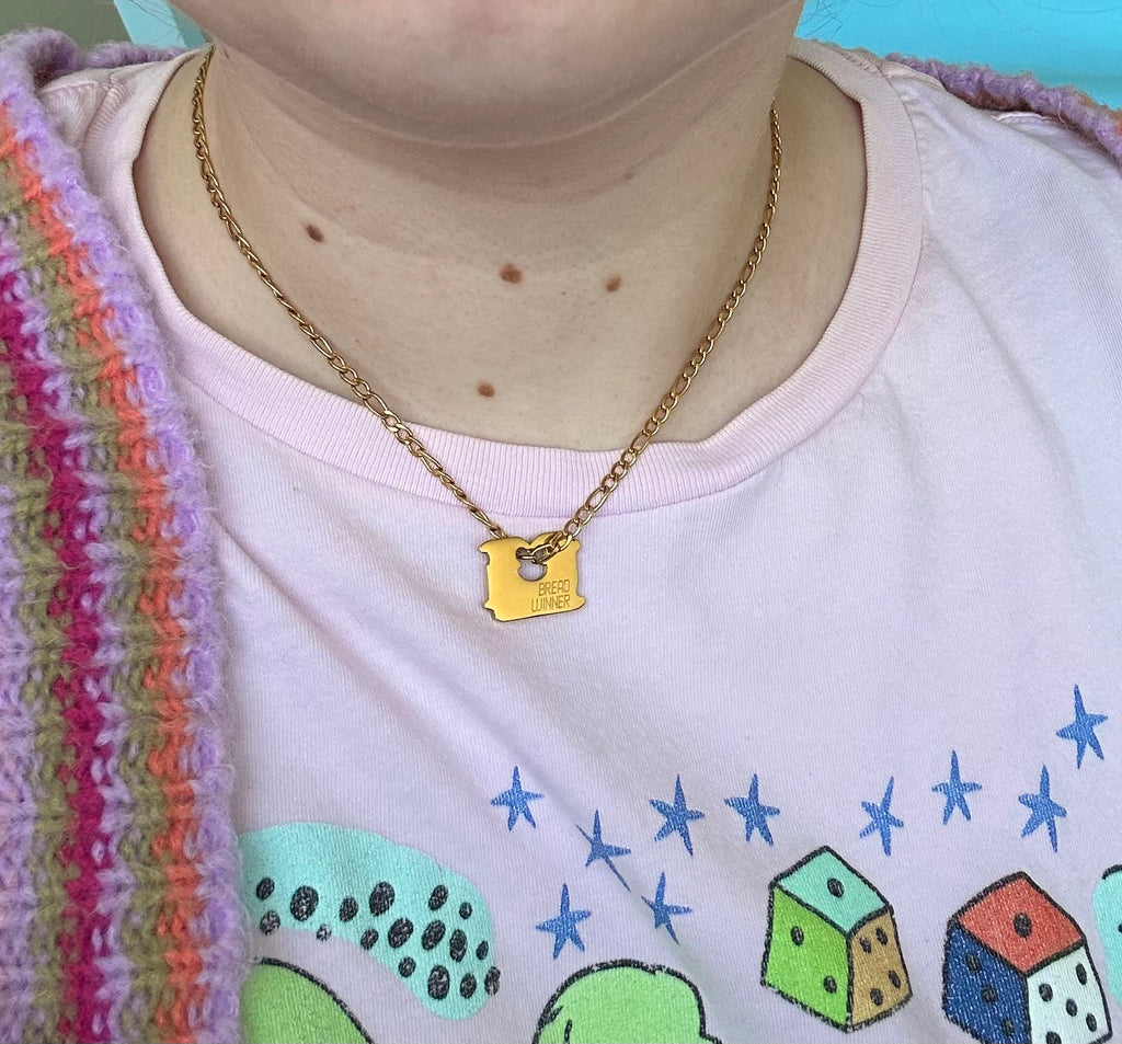 Bread Winner Necklace - The Peach Fuzz