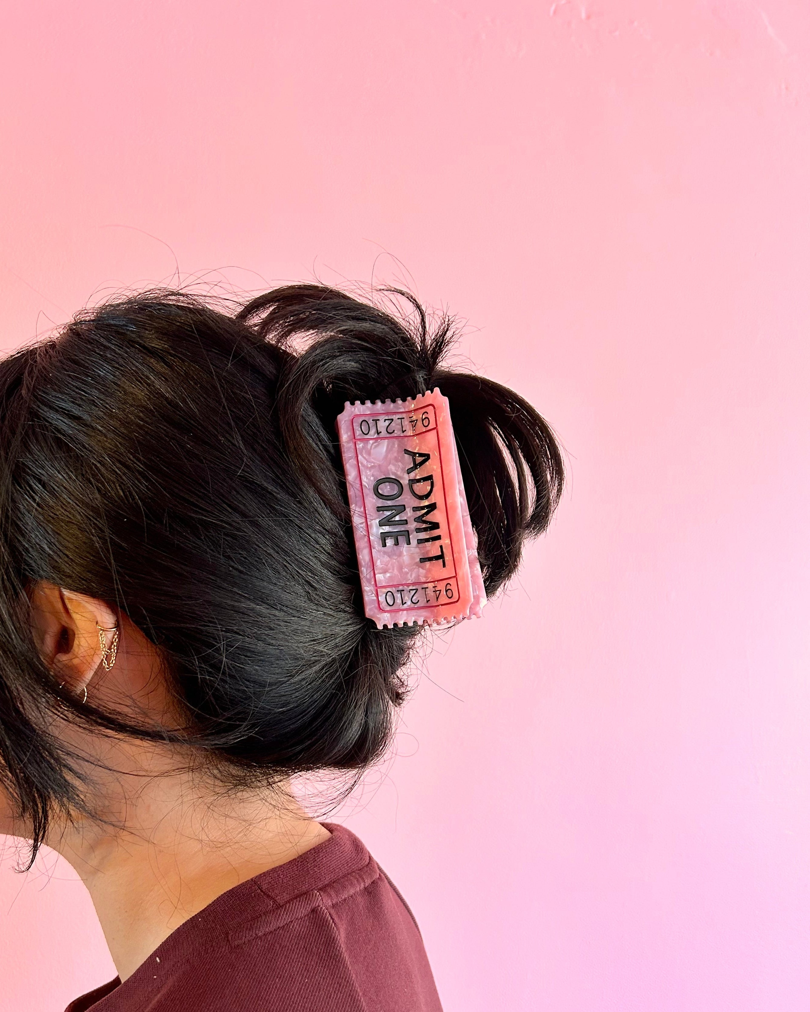 Ticket Hair Claw