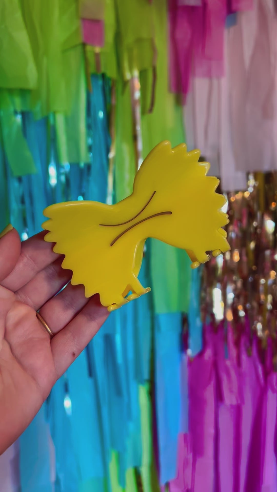Farfalle Pasta Hair Claw - The Peach Fuzz