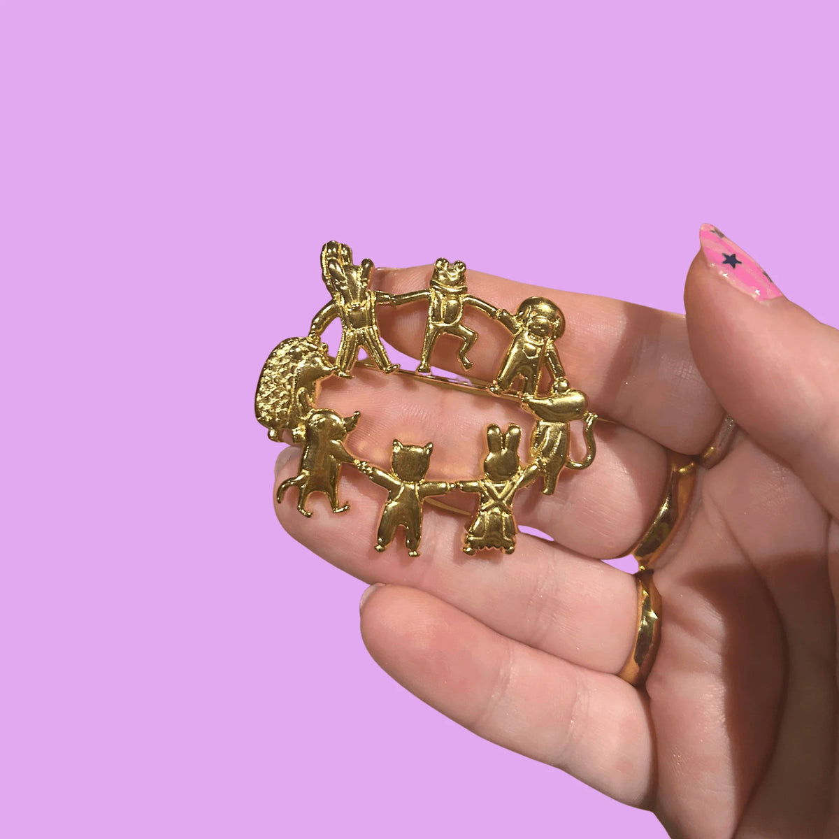 Critter Brooch - The Peach Fuzz