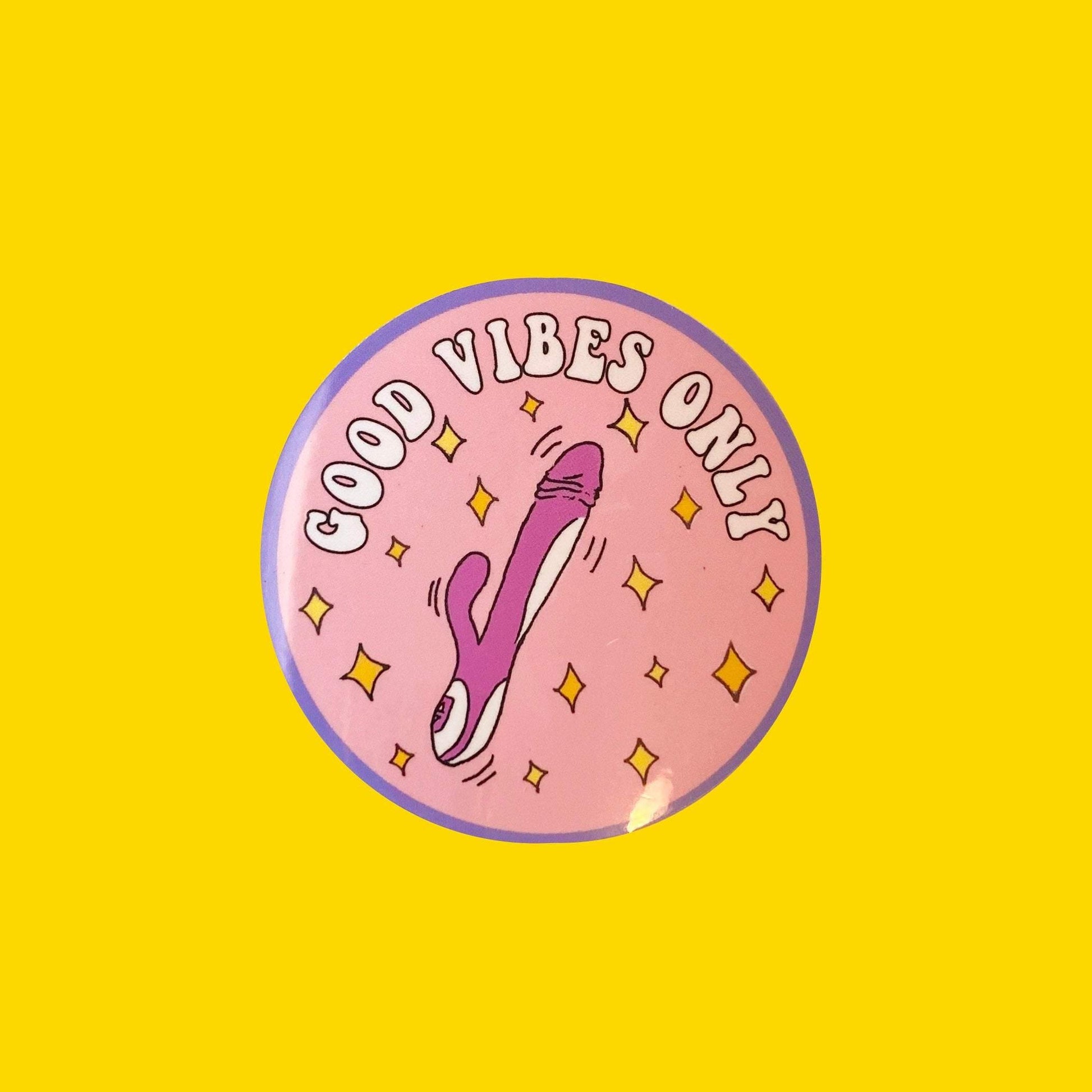 Good Vibes Only Sticker - The Peach Fuzz