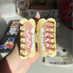 Hot Doggy Dog Hair Claw